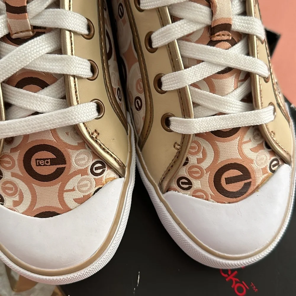 New Red By Marc Ecko Women’s Shoes. Size 8. - Picture 2 of 8
